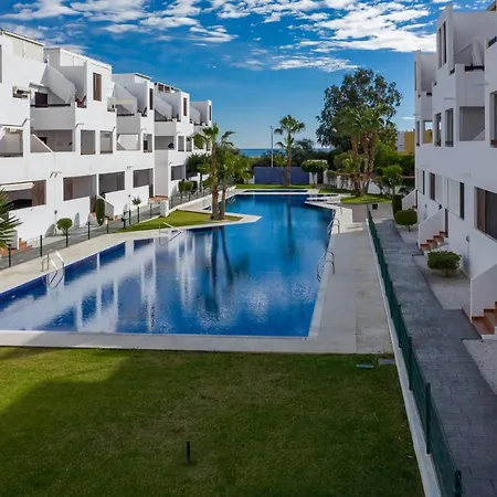Paraiso Playa: Beachfront Attic With Private Solarium Apartment